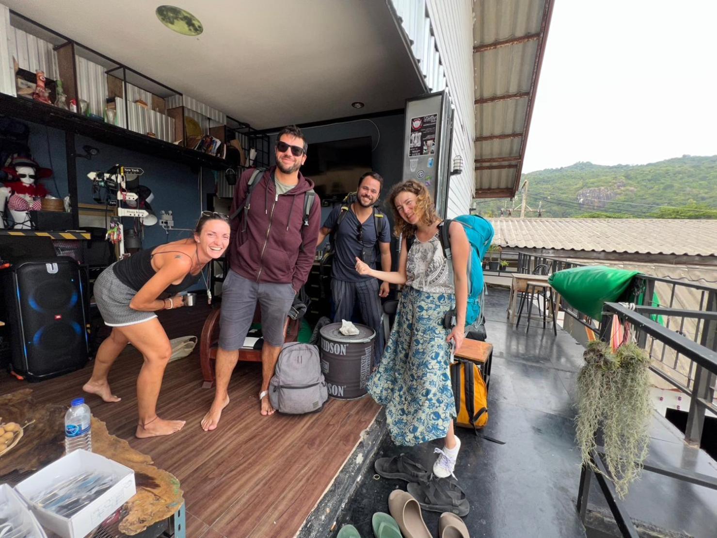 U Hostel Koh Phangan Haad Rin Extérieur photo