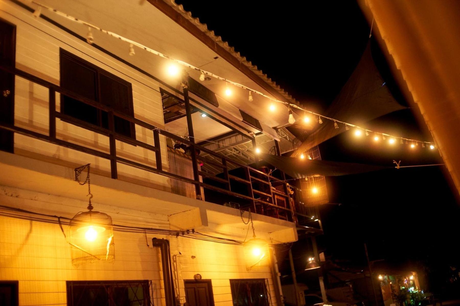 U Hostel Koh Phangan Haad Rin Extérieur photo